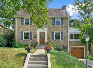 208 Monroe Dr, Pittsburgh, PA