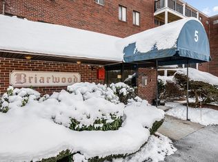 5 Washington St APT A5, Reading, MA 01867