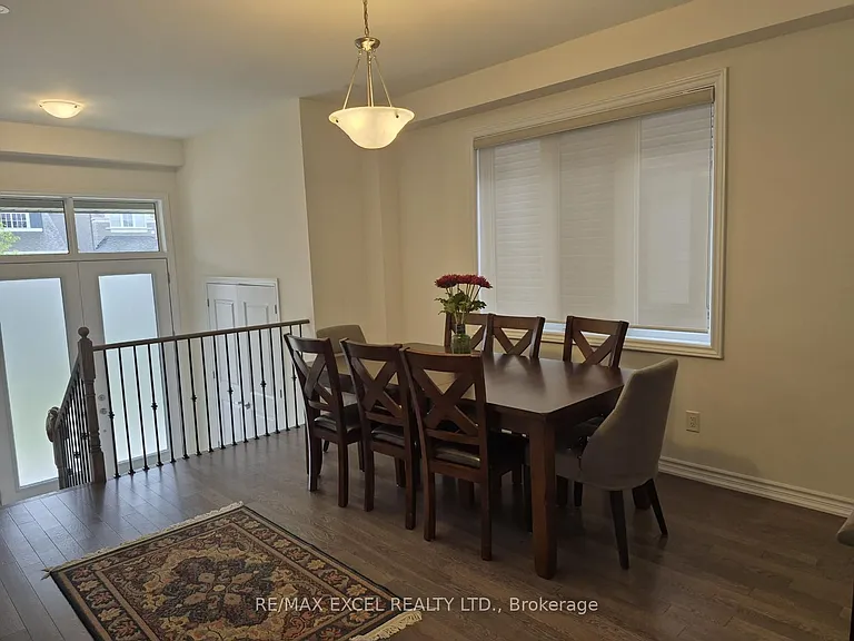42 Simona Ave — Photo 3