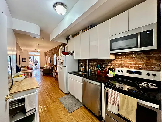 Rented by Ideal Properties Group | media 17