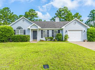 477 Northwoods Dr, Raeford, NC 28376