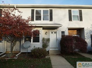 9 Robin Pl, Jamesburg, NJ 08831