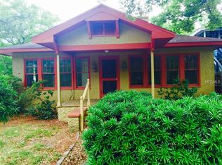 830 E Lemon Ave, Eustis, FL 32726