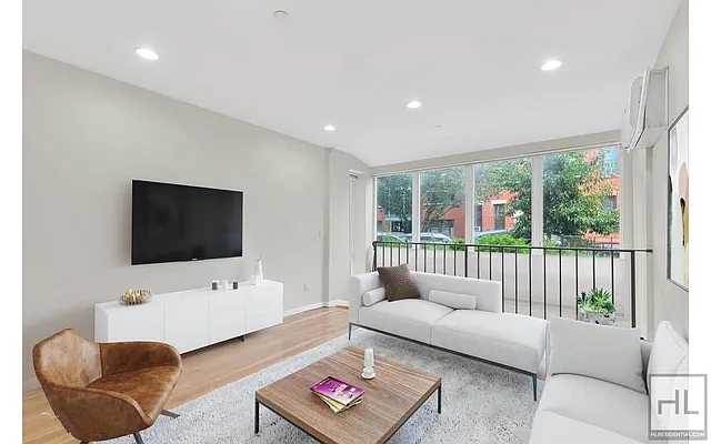 Rented by Highline Residential | media 28