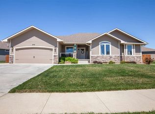 8781 S Kelliann Way, Manhattan, KS 66502