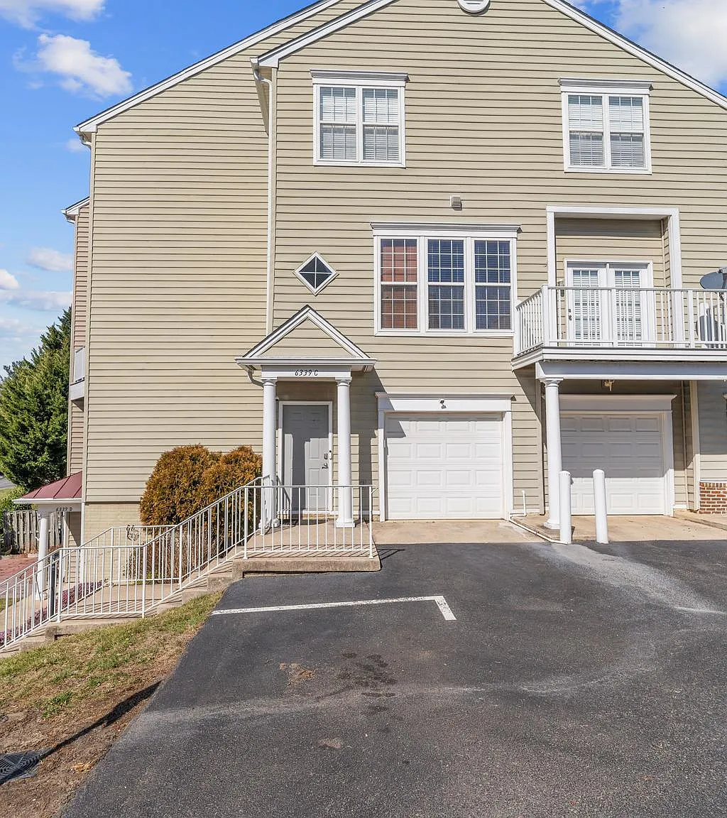 Overlook Condo — Photo 1