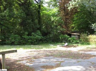 110 Loop St, Greenville, SC 29609