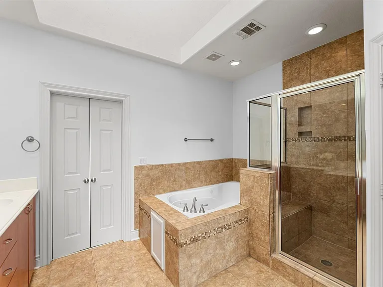 1806 Rosalie St — Photo 22