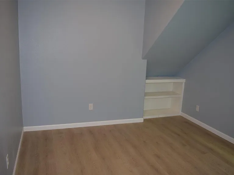331 Tite St #A — Photo 24