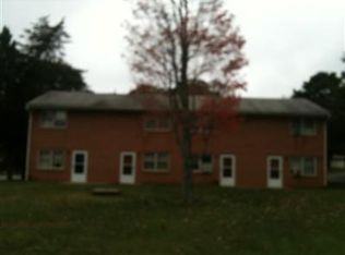 1084 English Tavern Rd APT 3, Rustburg, VA 24588