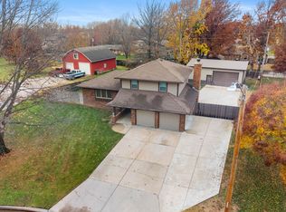 441 S 1st St, Clearwater, KS 67026