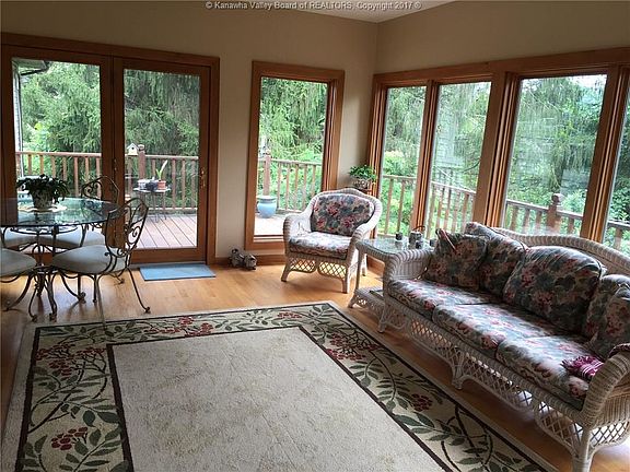 4th image of 2620 Larwood Dr