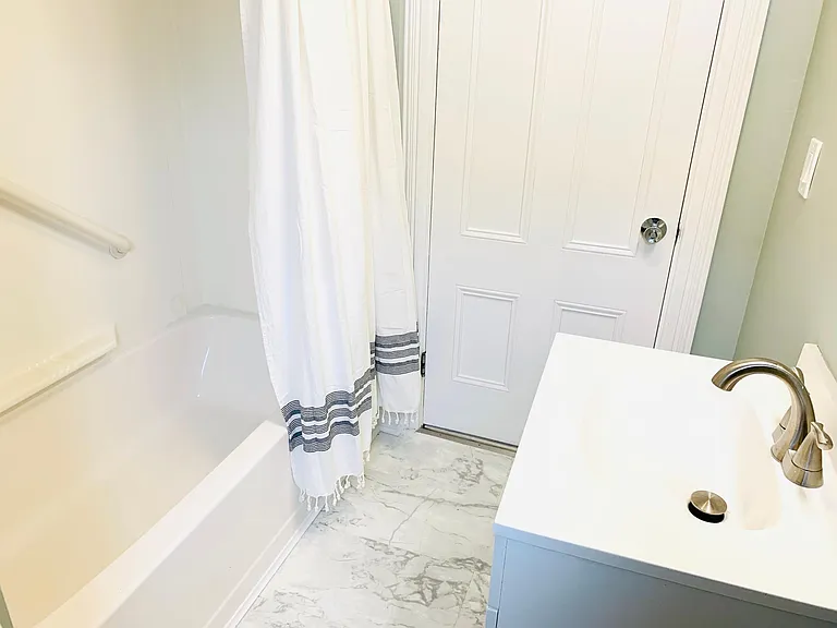 62 Kensington St #2 — Photo 5