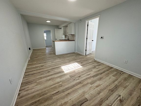 4th image of 1718 N Lafountain St #2