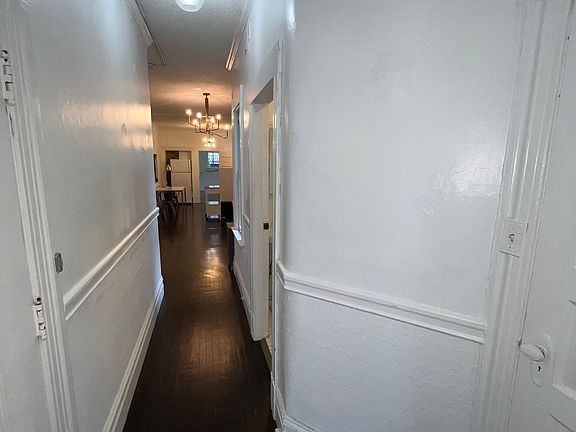 3rd image of 1305 Lyon St APT 4