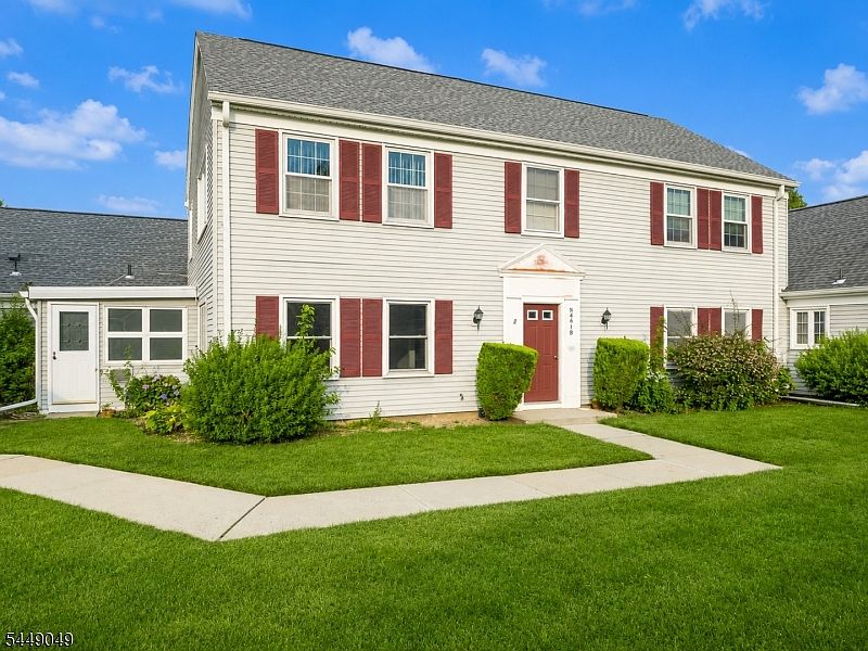 1st image of 461 B Revere Way
