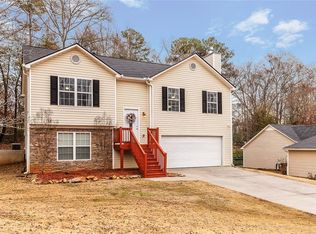 31 Creekdale Dr, Commerce, GA 30529