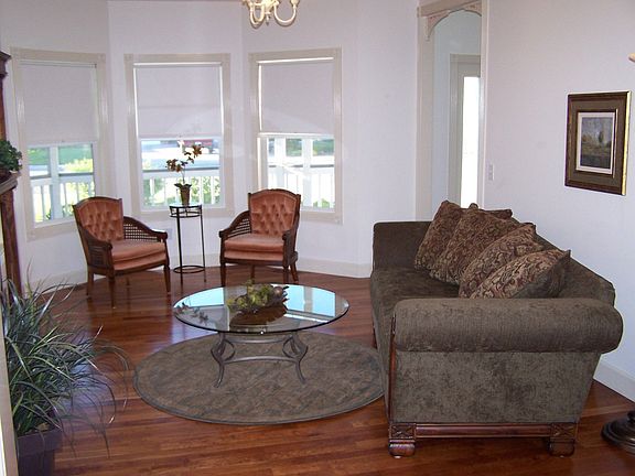 Formal living room