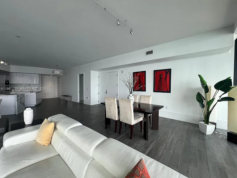 5500 Island Estates Dr #504 — Photo 5