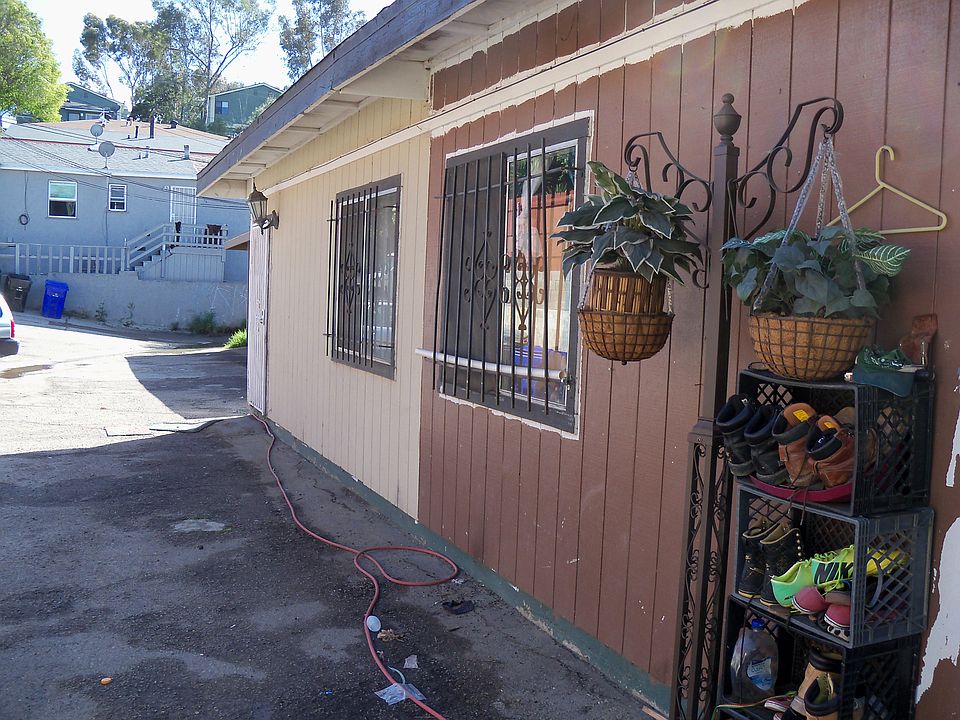1st image of 1133 39th St #A