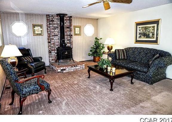 4th image of 2962 Pine Knoll Dr