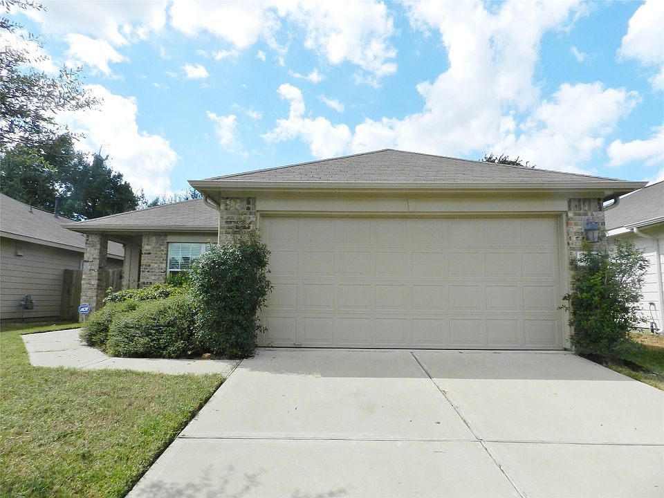 1st image of 19011 Wellock Ln