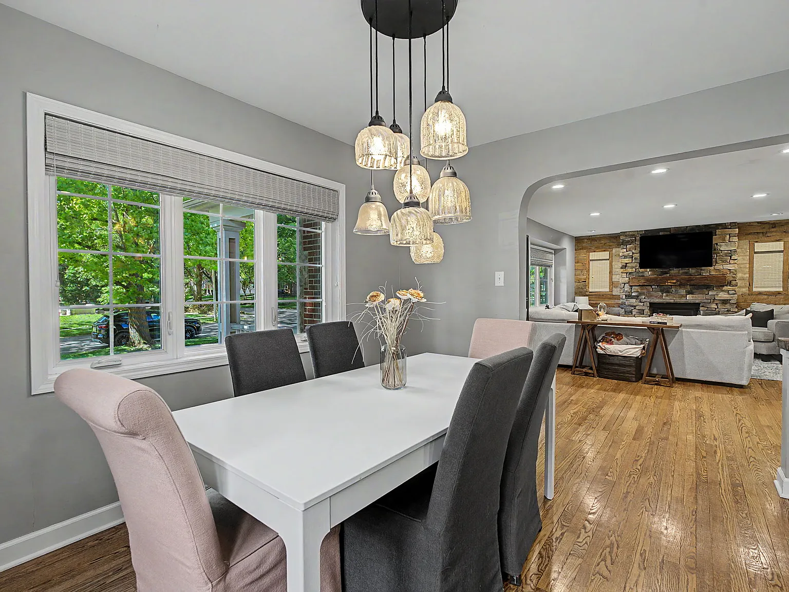333 East Thruston Boulevard - 1 — Photo 3