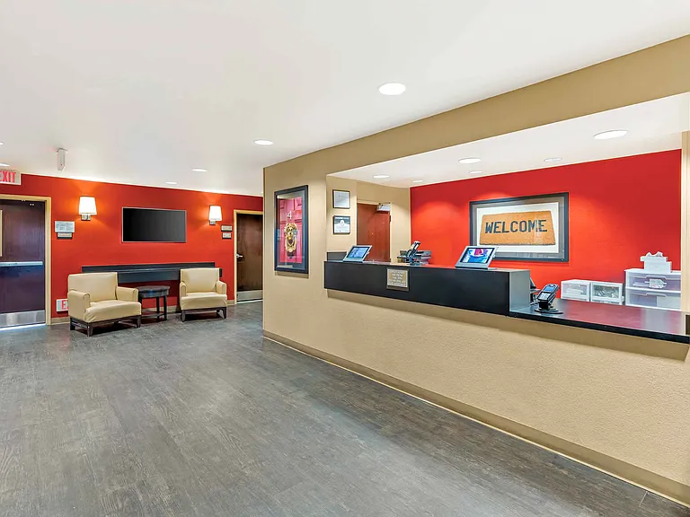 Lobby and Guest Check-in