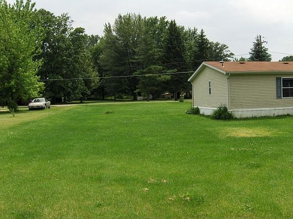 View of Side Yard