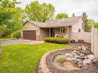 3735 Cody Ct, Inver Grove Heights, MN 55076
