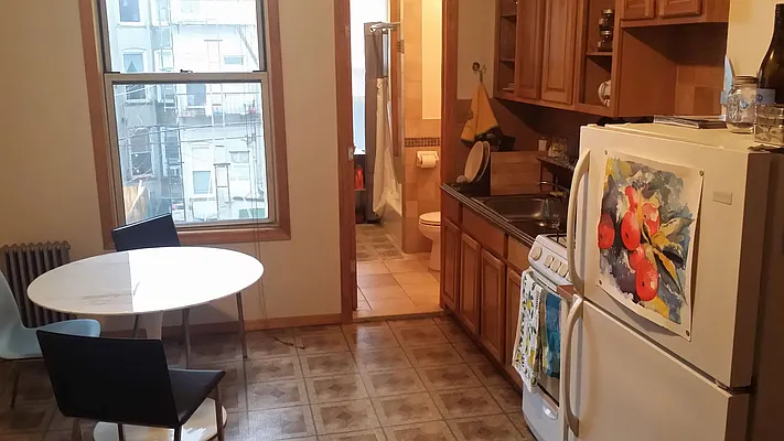 Rented by New York Realty Minimax Inc | media 14