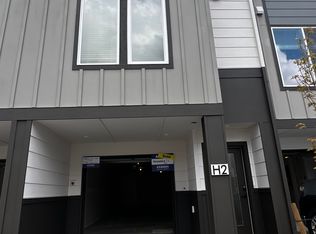 16124 Cascadian Way #H2, Bothell, WA 98012