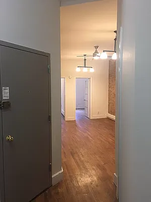 Rented by R New York | media 39