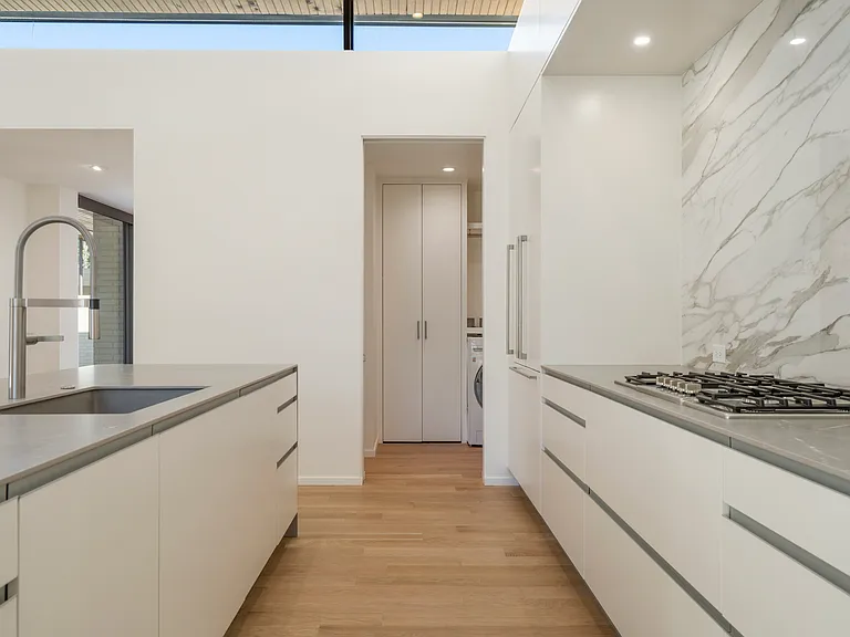 3136 S Utica Ave — Photo 18