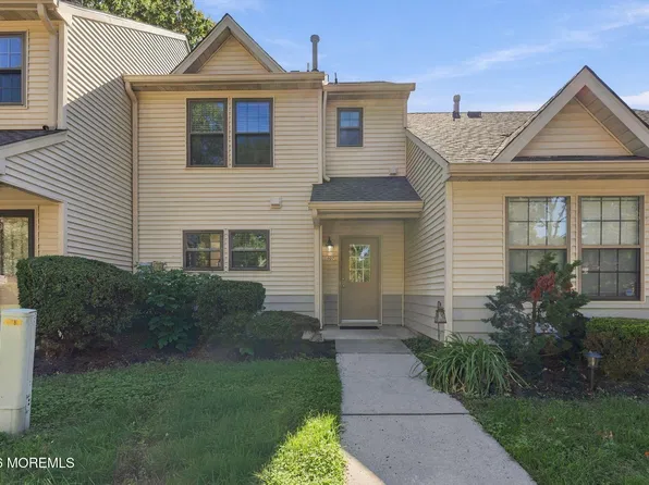 607 Bromelia Court, Jackson, NJ 08527