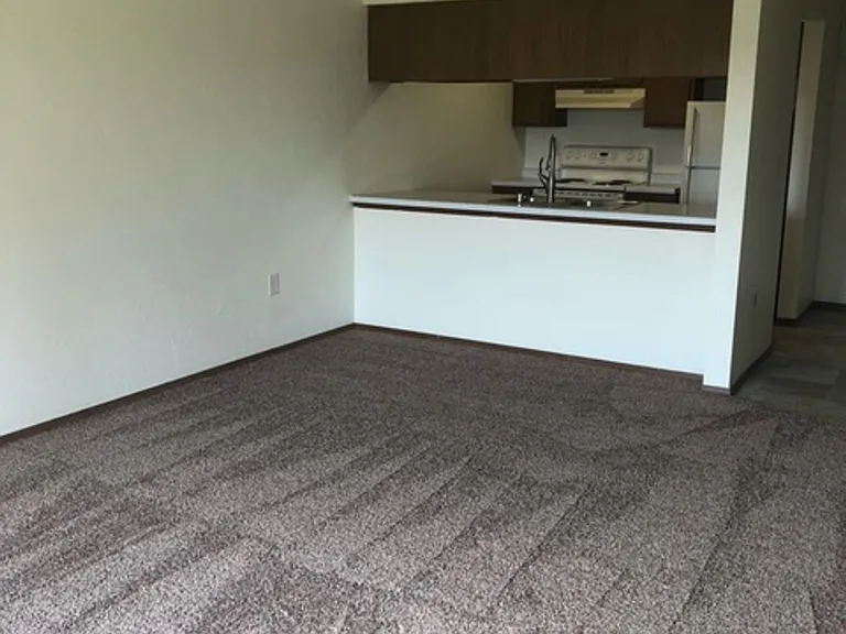 3038 N Ballard Rd — Photo 6