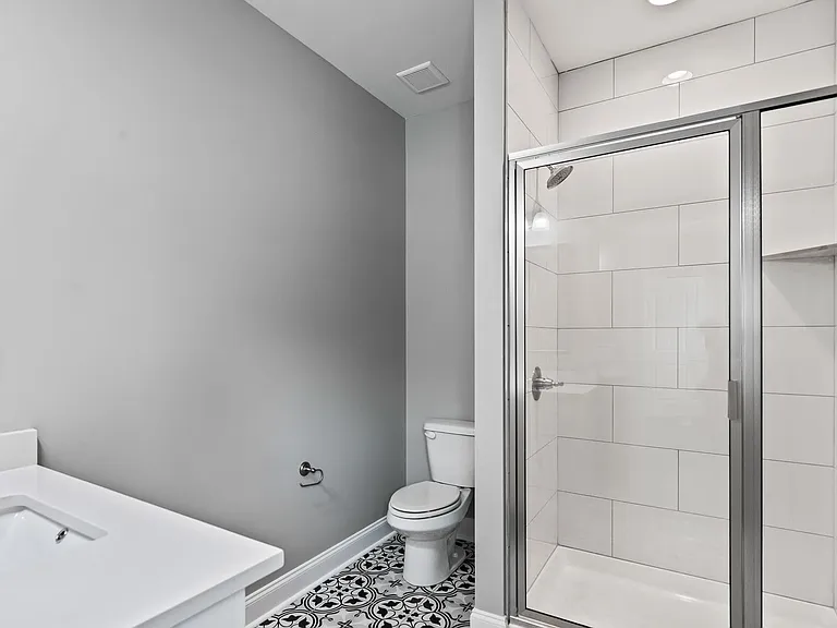 808 Downs Ct — Photo 15