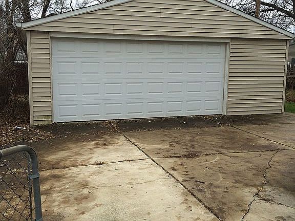 5th image of 93 W Annabelle Ave