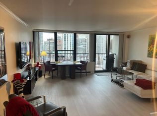 1560 N Sandburg Ter APT 1510, Chicago, IL 60610