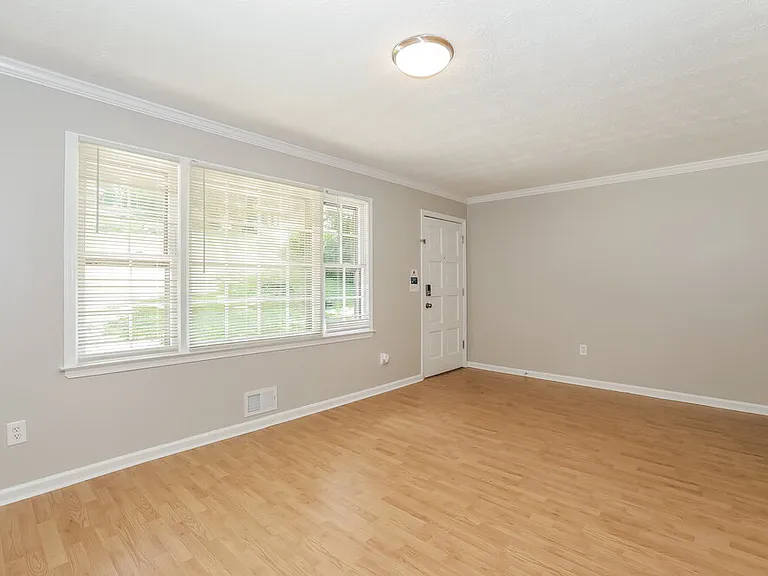 4447 Casco Way — Photo 8