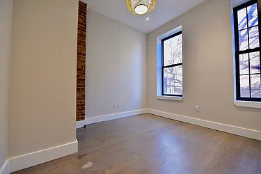 Rented by Nolita Group
