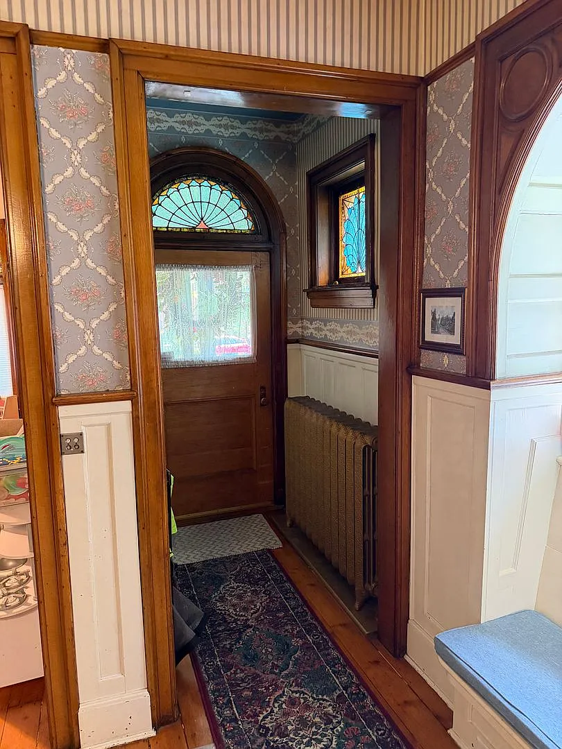 Historic Oregon District Home for Rent 5 Bed, 3.5 Bath — Photo 3
