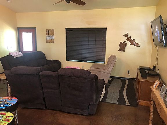 4th image of 709 County Road 529
