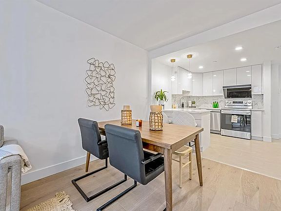 5th image of 52-16 Roosevelt Ave #3A