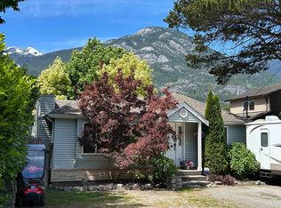 38807 Britannia Ave, Squamish, BC V8B 0A7