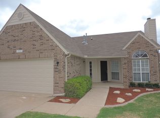 19809 E 38th Pl, Broken Arrow, OK 74014
