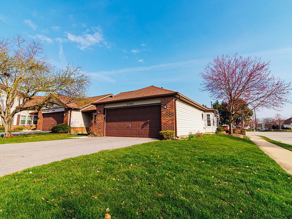 1st image of 21200 Silktree Cir #0