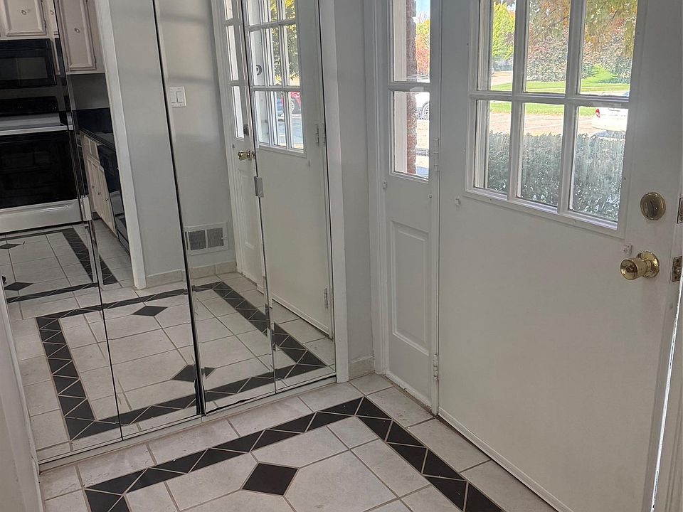 5191 Buckingham, photo 15