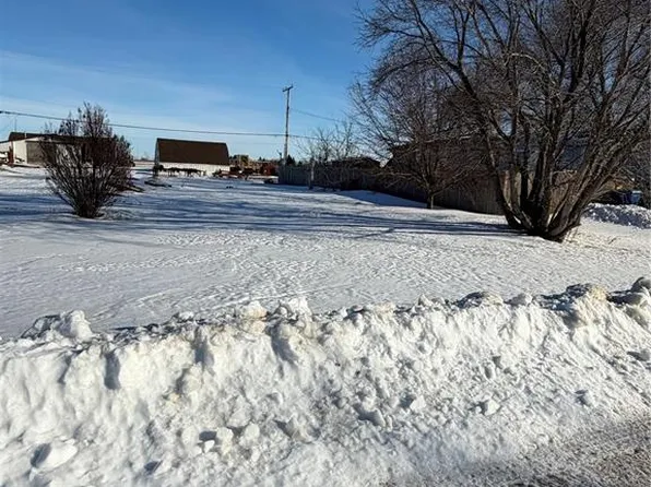 36 Eisenhower STREET, Redvers, SK S0C 2H0