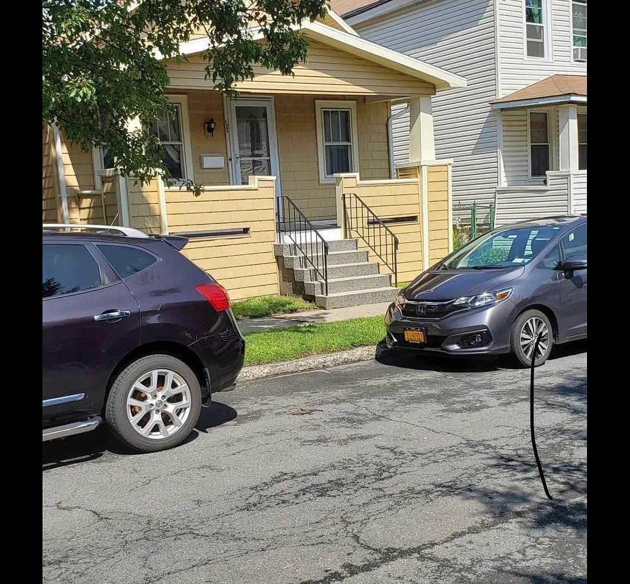 3 bed, 1.5 bath, 1000 sqft, $2,000 — Photo 1